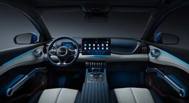 Elektrikli araç piyasasında dengeleri değiştiren rekor: Tesla'yı her an tahtından edebilir