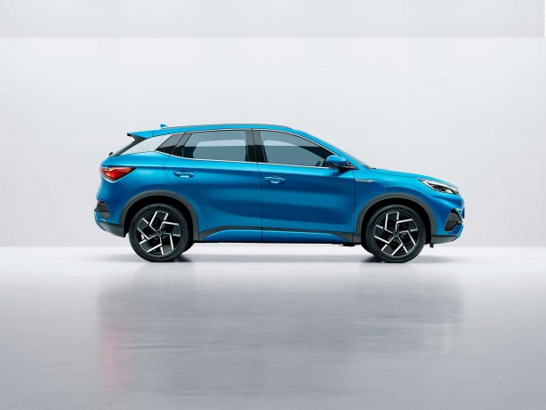 Foto - Tesla’yı fena sollamıştı! Çinli BYD yeni yılda görülmemiş eşsiz fırsatlar sunuyor! Artık o bir dünya lideri!