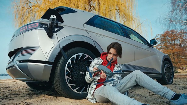 Foto - Elektrikli araçlar her geçen gün çoğalıyor! Peki şarj noktaları yeterli mi? Avrupa’ya göre ne durumdayız?