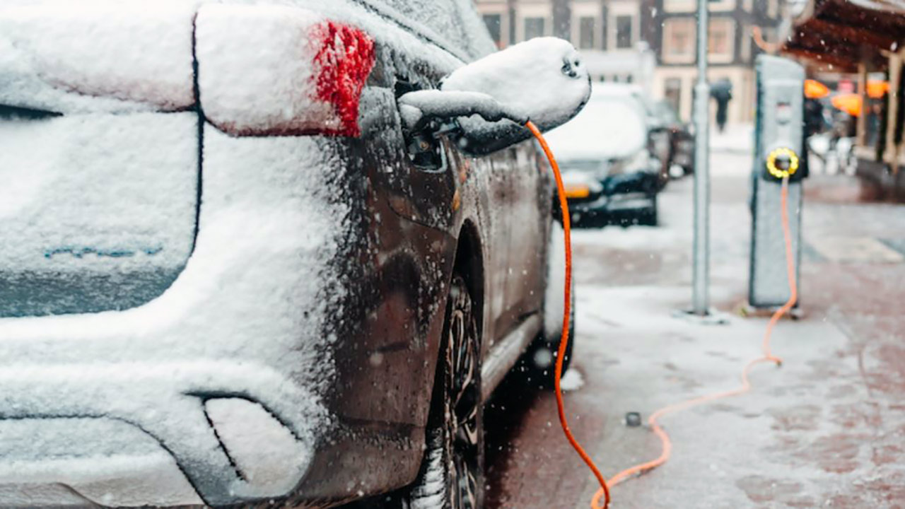Elektrikli araçların menzili kışın ne kadar düşüyor? Marka ve model sonuçları açıklandı