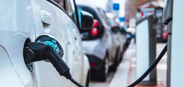 Foto - Elektrikli araçların önlenemez yükselişi! Avrupa'da liderliğe oynuyor