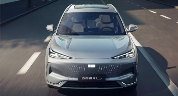 Foto - Elektrikli en ucuz C-SUV satışta! Geely piyasayı darmaduman edecek