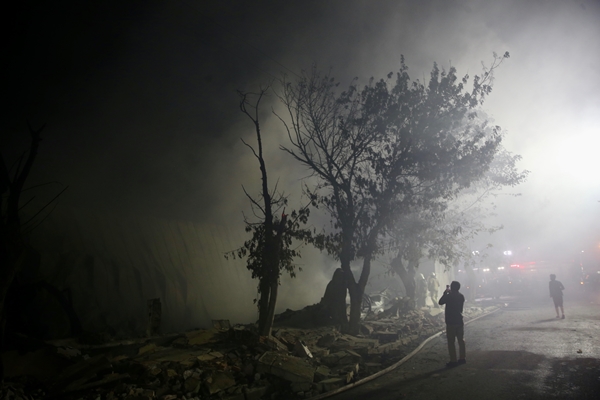 Foto - Elektrikli ev aletleri fabrikasında yangın!