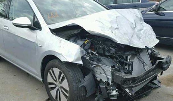 Foto - Elektrikli otomobil kazası cep yakar