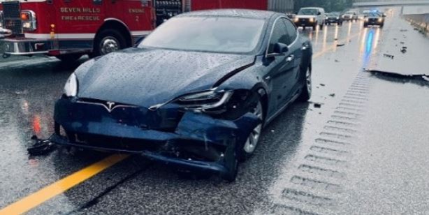 Foto - Elektrikli otomobil kazası cep yakar