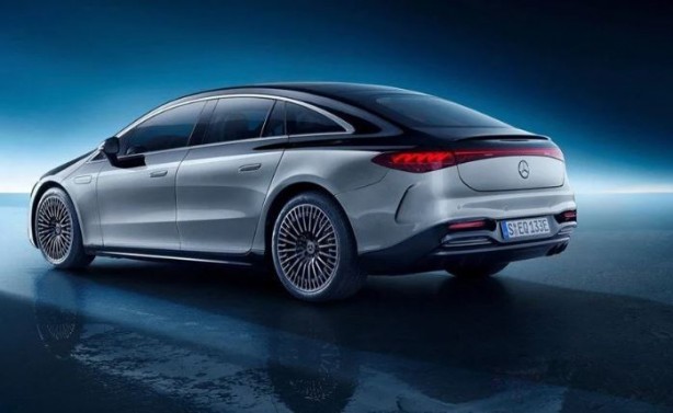 Foto - Elektrikli otomobil Mercedes'e yaramadı! Planlarını değiştirmek zorunda kaldı