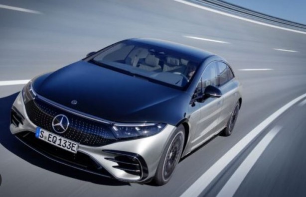 Foto - Elektrikli otomobil Mercedes'e yaramadı! Planlarını değiştirmek zorunda kaldı