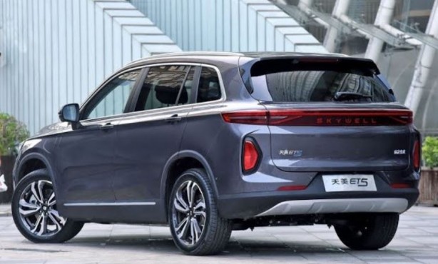 Foto - Elektrikli otomobil savaşları başladı! 