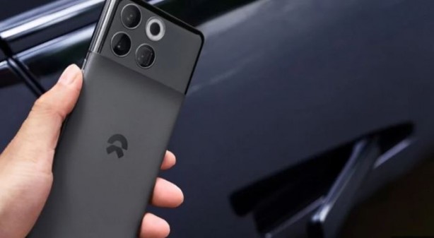 Foto - Elektrikli otomobil şirketi telefon işine girdi! Yeni modelini tanıttı