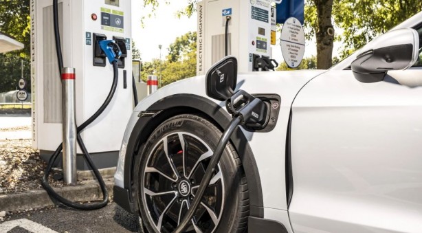 Foto - Elektrikli otomobillerde hayal kırıklığı