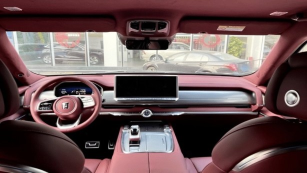 Elektrikli tank piyasayı salladı! Hem fiyatı hem de donanımı herkesi cezbediyor: İlk parti, sadece 55 saniyede bitti