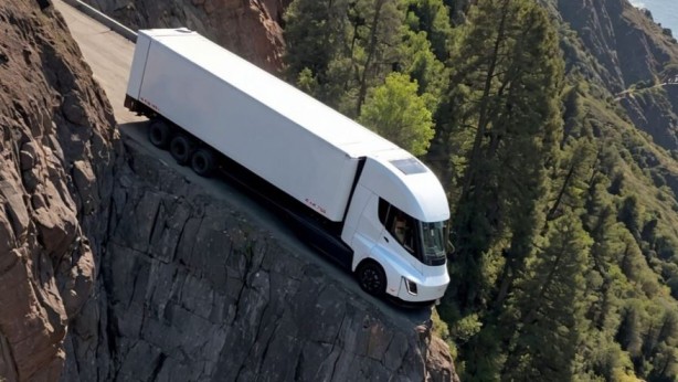Elektrikli Tesla Semi tır gerçek oluyor! Gigafactory Nevada'da inşa edilecek