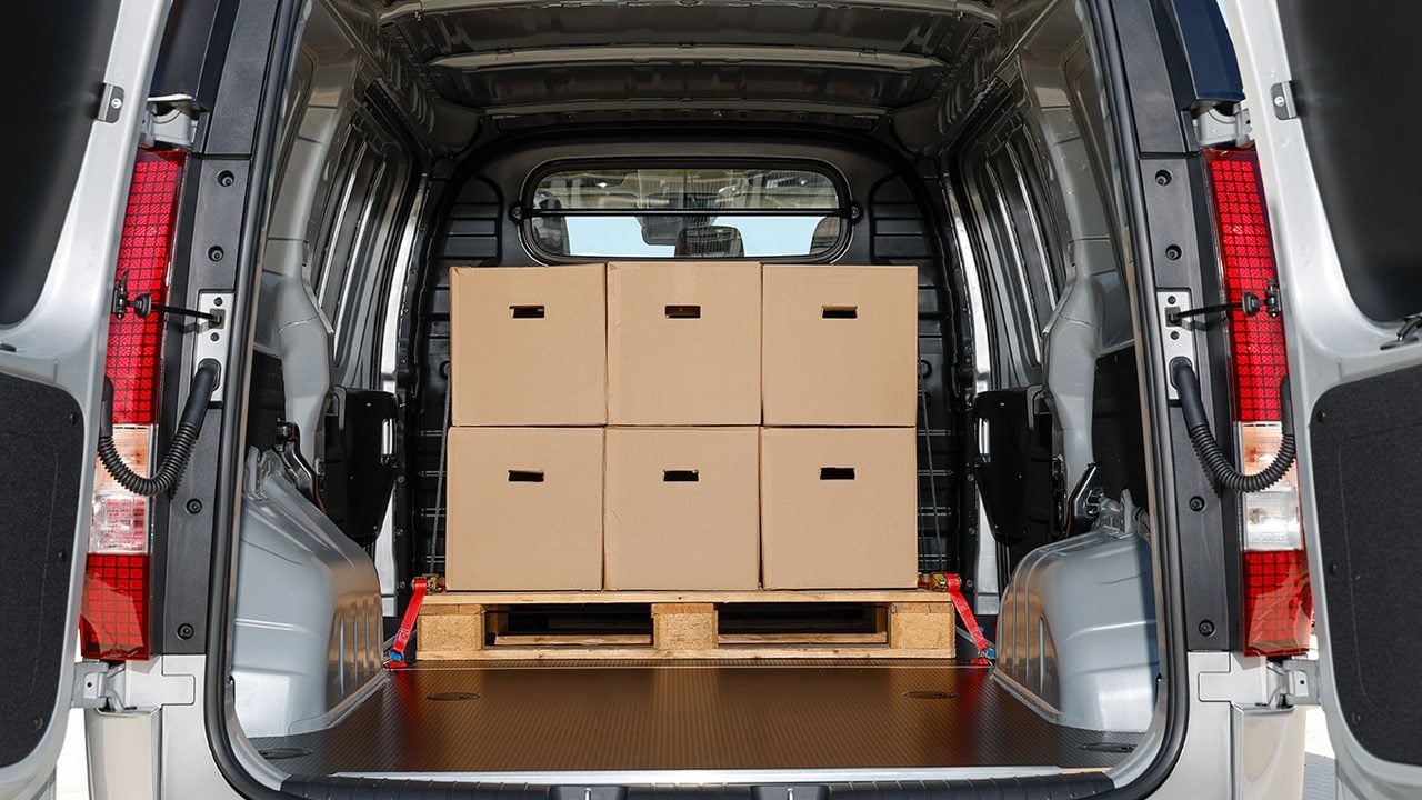 Foto - Elektrikli ticari araçta oyun değişiyor! 20 dakikada şarj oluyor, 450 km gidiyor: Hyundai STARIA Cargo