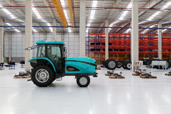 Foto - Elektrikli traktör için tarih verildi