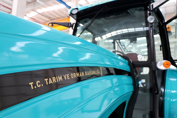 Foto - Elektrikli traktör için tarih verildi