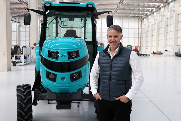 Foto - Elektrikli traktör için tarih verildi