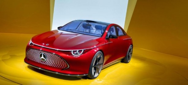 Foto - Elektrikli yarışında geriden gelen Mercedes fark attı! Tek şarj 750 km