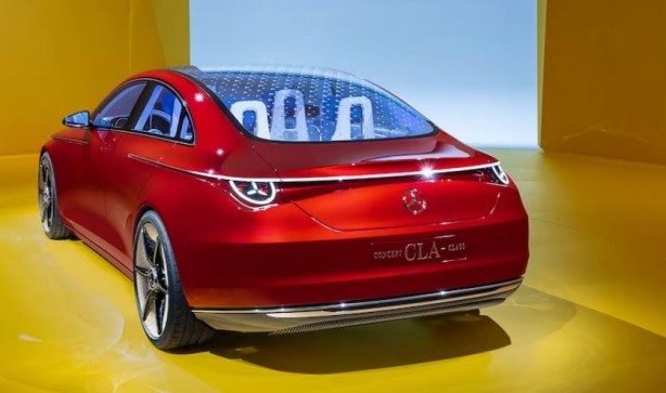 Foto - Elektrikli yarışında geriden gelen Mercedes fark attı! Tek şarj 750 km