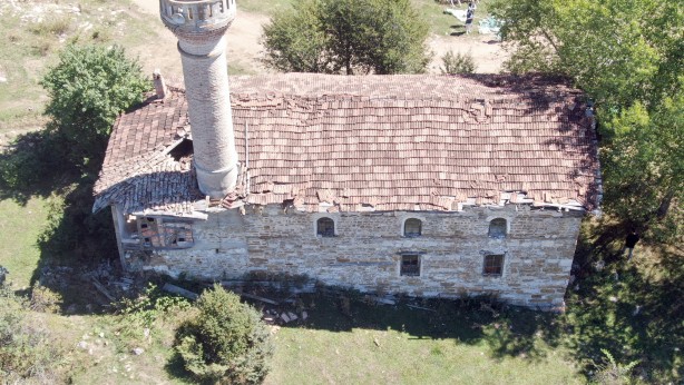 Elhamdülillah! Tarihi cami geri dönüyor