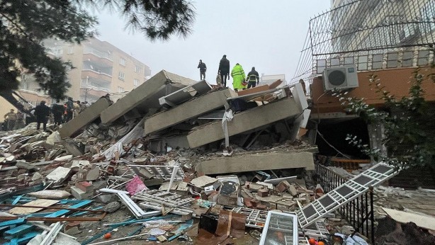 Foto - 'Eli kulağında orada 8-9 şiddetinde deprem olacak' dedi ve son sözü şok etti: Kırılmadık fay kalmayacak