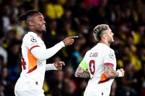 Foto - Elias Jelert, Gabriel Sara'yı yerden yere vurdu: Kanadı otobana çevirdiler, yazık Galatasaray'ın paralarına