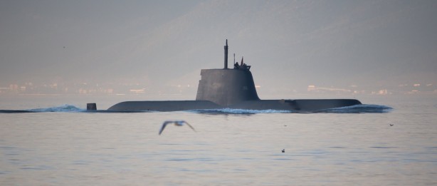 Foto - "Elimizdeki silah her şeyi görüyor" deyip duyurdular: Türk denizaltısı Pirireis'i batıracağız