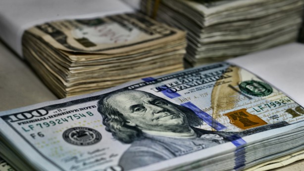 Foto - Elinde, bankada doları olanlar dikkat! Dev bankadan ezber bozan dolar/TL tahmini: O rakama düşecek