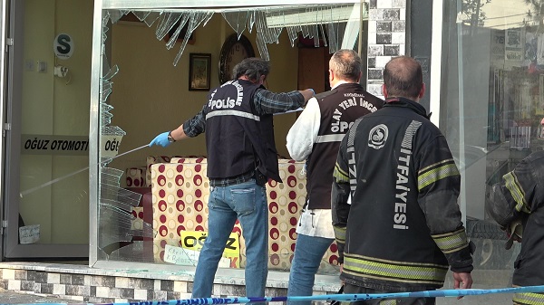 Foto - Elinde sigarayla apartmana girdi! Ortalık savaş alanına döndü çünkü... 