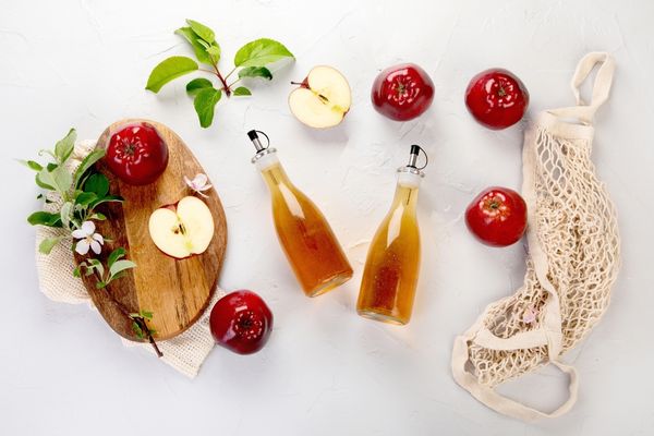 Foto - Elma sirkesini marketten almayın, İşin ustası bilinmeyen gerçeği açıkladı! Bu sirke çok başka, dibindeki tortuda şifa var