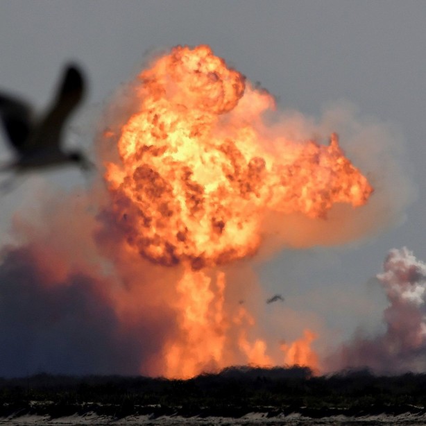 Foto - Elon Musk açıkladı! Dünyanın en güçlü roketi Starship’in son uçuşta patlama nedeni bir hayli garip! Meğerse…