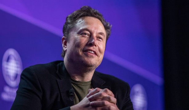 Foto - Elon Musk, Apple'ı tehdit etti! Teknolojide yapay zeka restleşmesi