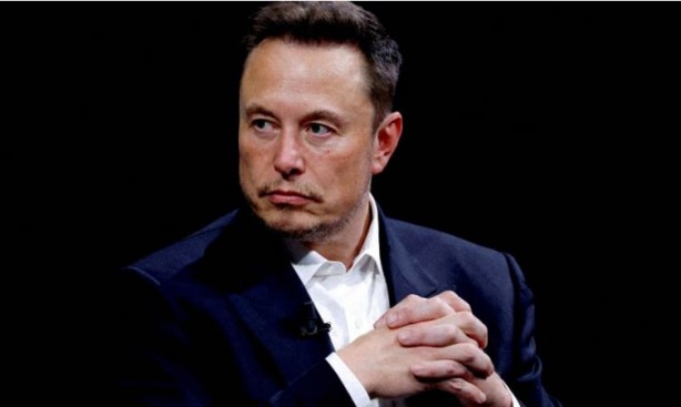 Foto - Elon Musk, Apple'ı tehdit etti! Teknolojide yapay zeka restleşmesi