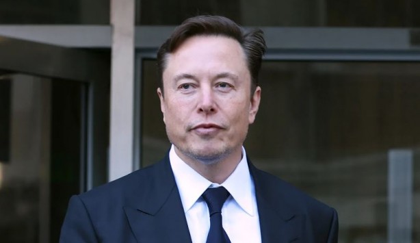 Foto - Elon Musk, Apple'ı tehdit etti! Teknolojide yapay zeka restleşmesi