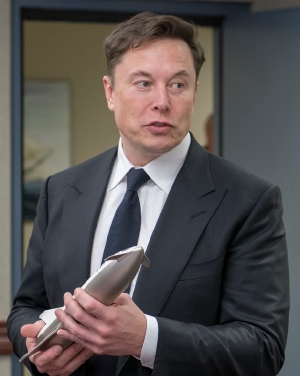 Foto - Elon Musk çarpıcı adımı duyurdu: Şansımız yaver giderse 4 yılda...