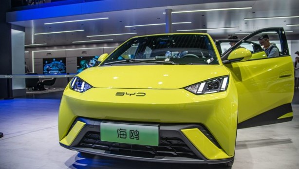 Tesla'nın rakibi Çinli şirket rekor büyüdü!