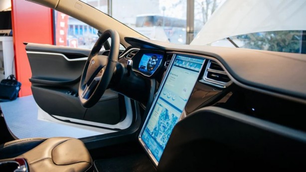 Foto - Elon Musk kararlı! Tesla Robotaksi geliyor