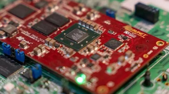 Foto - Artık aşıyla vakit kaybetmiyorlar! Elon Musk milyonlarca insanın beynine...