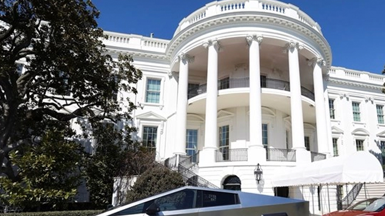 Foto - Elon Musk-Trump birlikteliği sonrası bakın ne olacak? Tesla, iki yıl içinde…