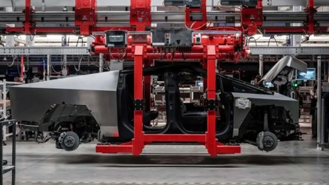 Foto - Elon Musk-Trump birlikteliği sonrası bakın ne olacak? Tesla, iki yıl içinde…