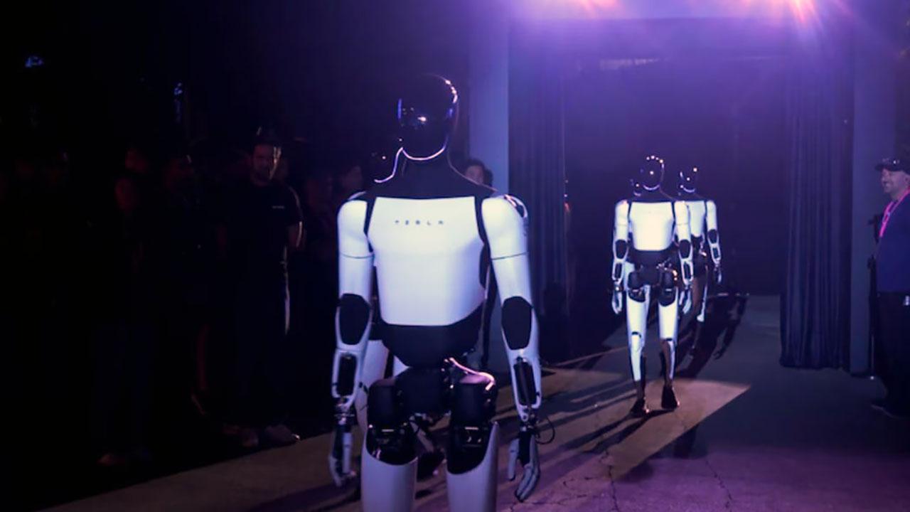 Foto - Elon Musk yine yaptı yapacağını! İnsansı robotlar aramızda dolaşacak