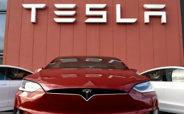 Elon Musk’ın başı Federallerle dertte