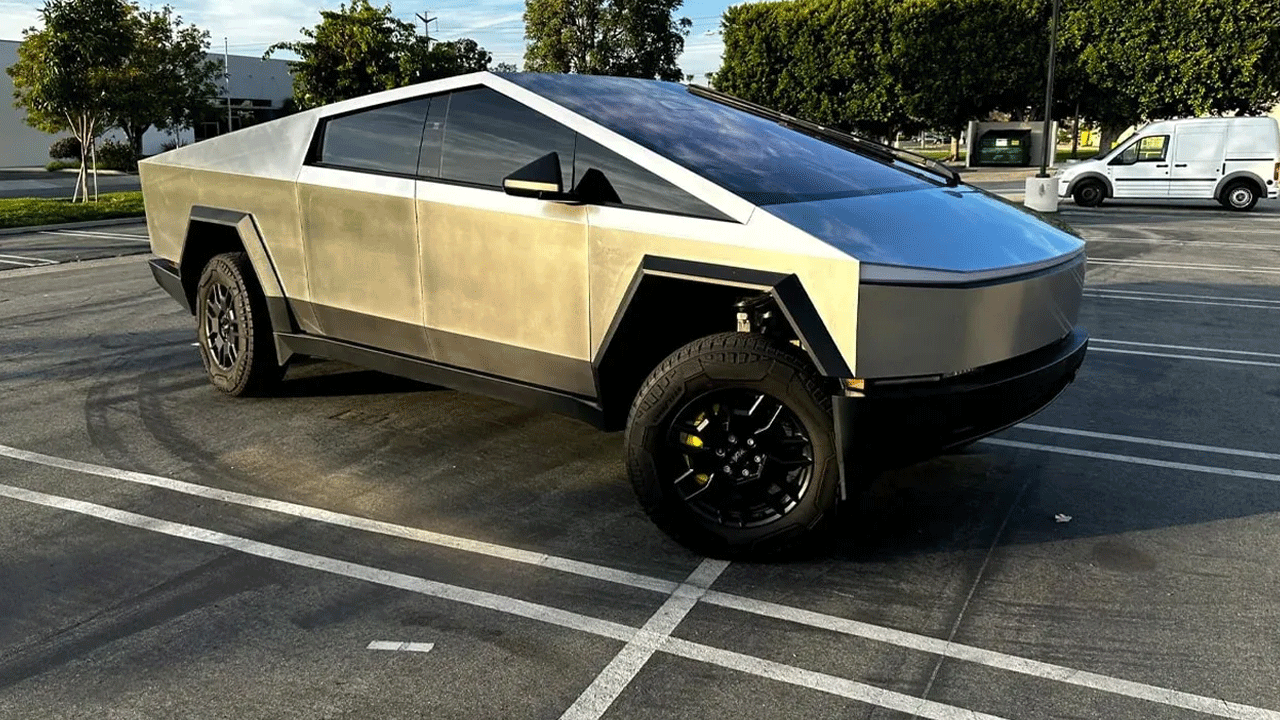 Foto - Elon Musk'ın oyuncağı Cybertruck için olay sözler: Çöp konteyneri