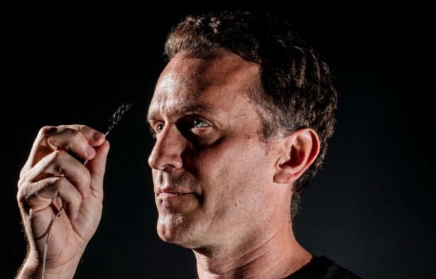 Foto - Elon Musk'ın rakibi başardı! Synchron, düşünce ile Apple Vision Pro kullanmayı başardı