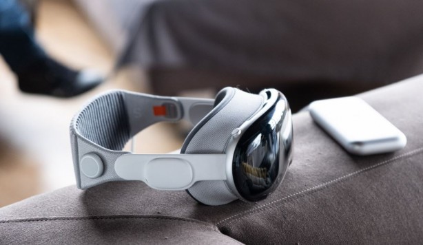 Foto - Elon Musk'ın rakibi başardı! Synchron, düşünce ile Apple Vision Pro kullanmayı başardı