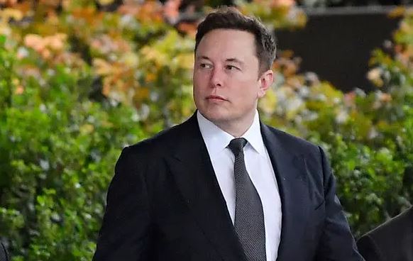 Foto - Elon Musk'ın Twitter’ının değeri eridi