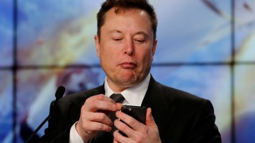 Foto - Elon Musk'tan Apple'a karşı atak!