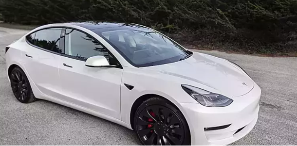 Foto - Elon Musk'tan Türkiye talimatı! Hemen indirim yapılmasını istedi 