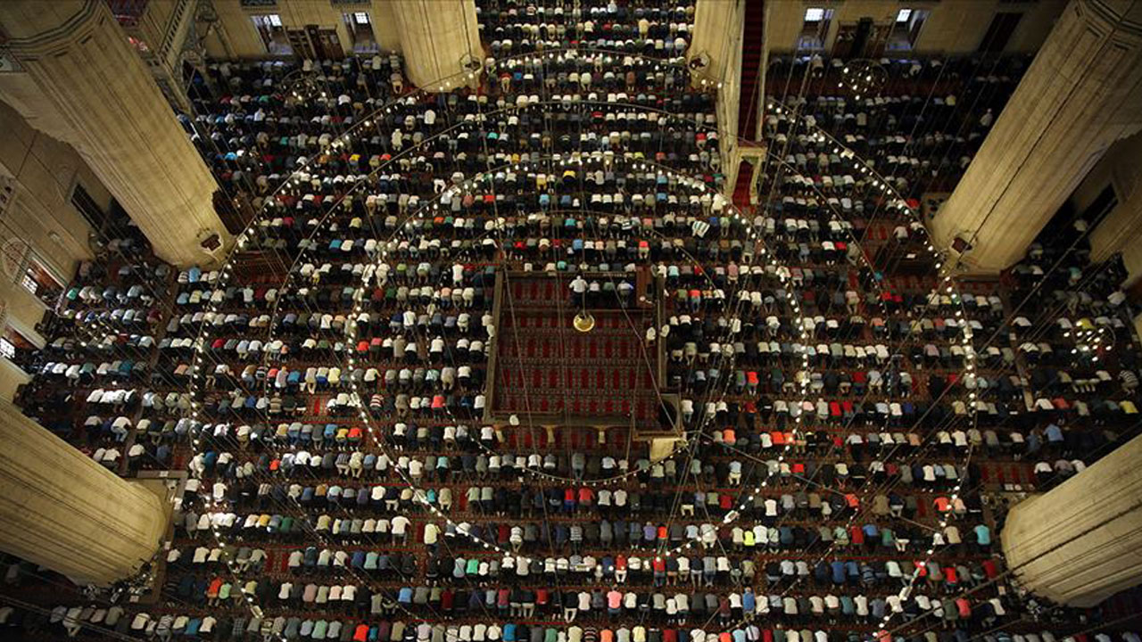 Foto - Elveda Ya Şehr-i Ramazan! İşte il il bayram namazı saatleri