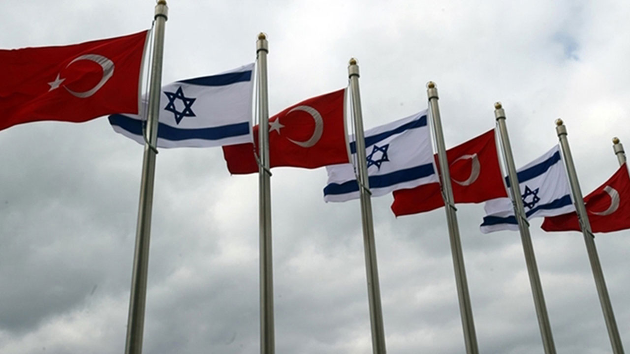 Foto - Emekli albay olası Türkiye-İsrail savaşıyla ilgili MİT'e verilen emri açıkladı: Orada şu an çatışmalar var