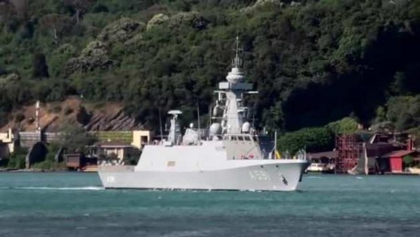 Foto - Emekli albay 'Ufuk' gemisini anlattı! Öyle bir özelliği var ki izleyenler dondu kaldı, Yunanistan'ın vah haline